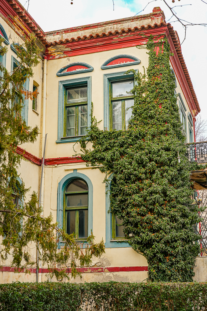 Fun Facts About Komotini: Where East Meets West… with a Coffee in Hand!